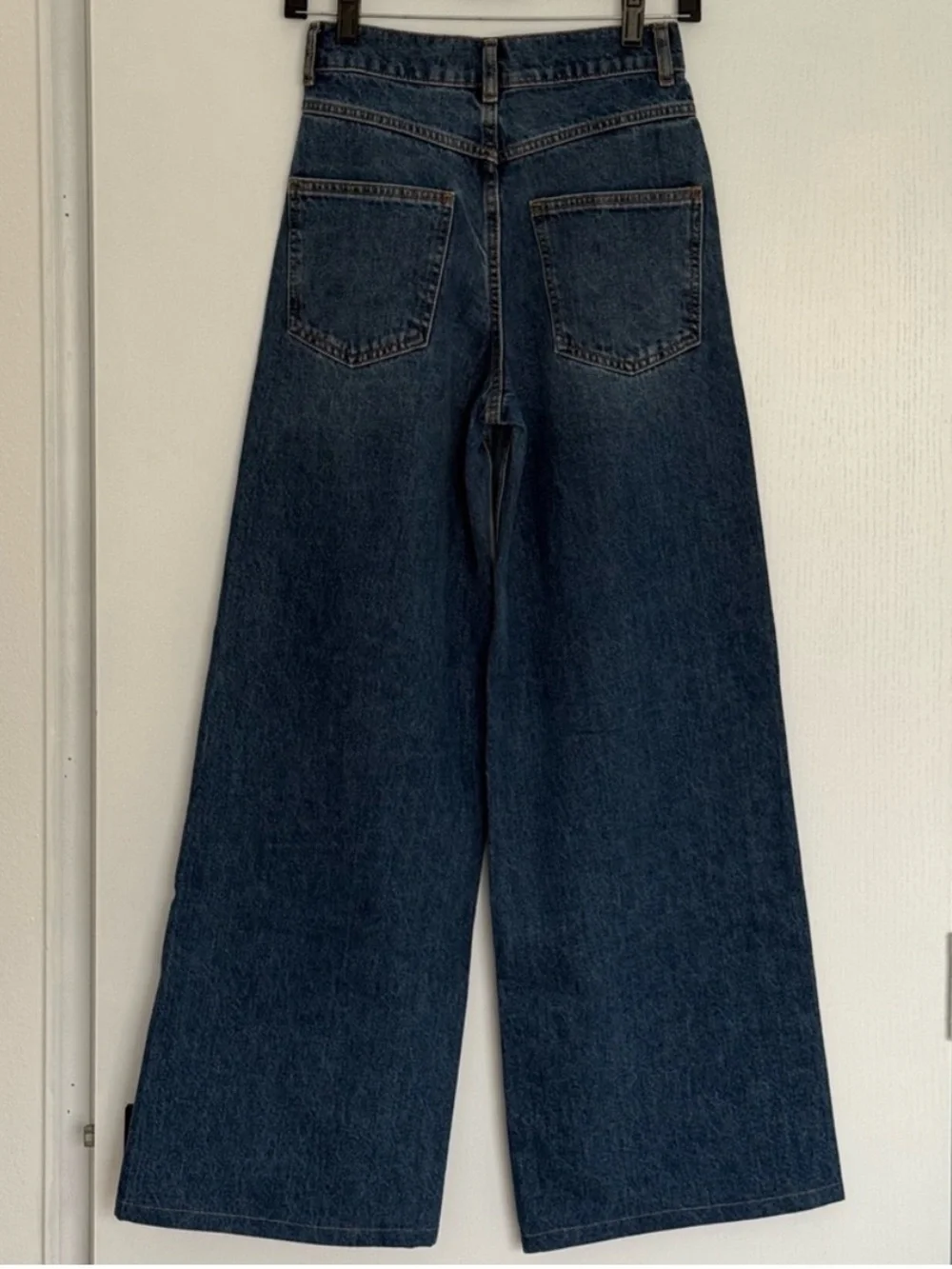 Mango High-Rise Flared Wide-Leg Jeans in Blue Denim - Picture 2 of 4